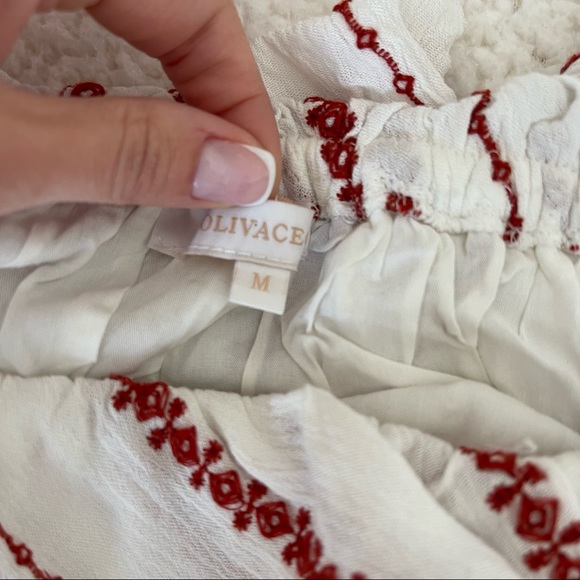 Trendy two piece summer set! comes with tube top and pants - Picture 3 of 8